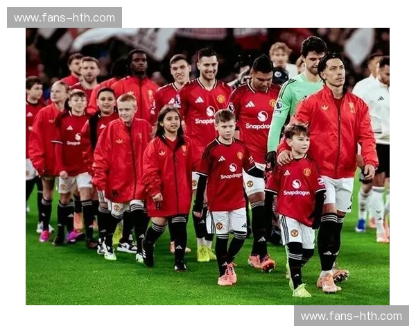 红魔剑影：老特拉福德的激情与荣耀，剑桥大学的智慧与传承